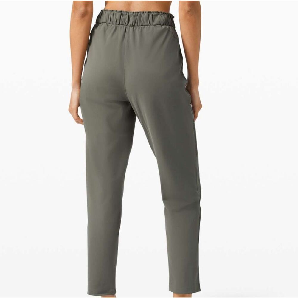 Lululemon Keep Moving Pant size 4 Grey Sage - Picture 11 of 16